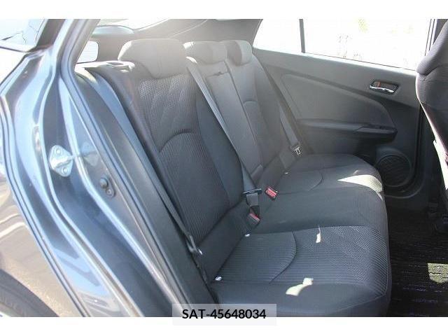 Toyota PRIUS 2019-06 281775-14