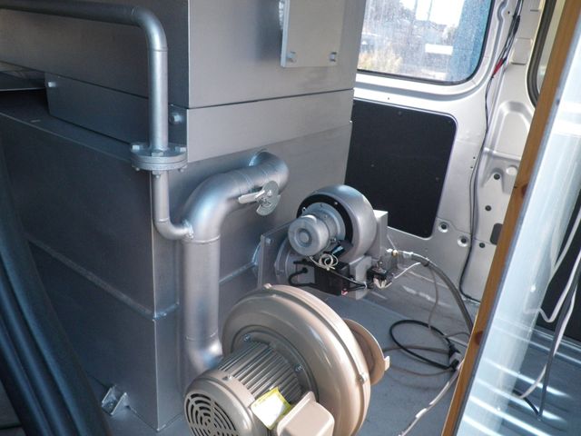 Nissan NV350 Caravan 2016-06 189159-7