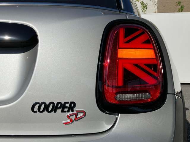 Bmw MINI 2023-07 184637-9