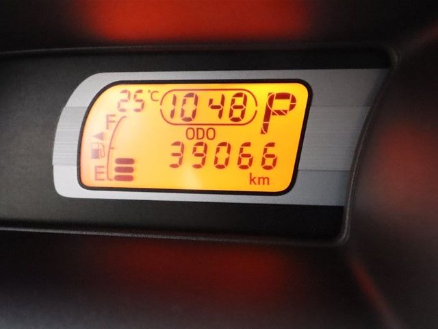 Toyota SPADE 2012-09 15856-28