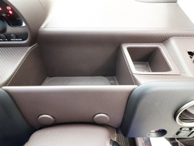 Toyota SPADE 2012-09 15856-11