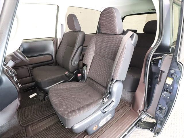 Toyota SPADE 2012-09 15856-6
