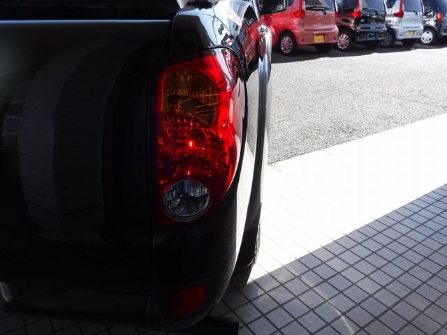 Mitsubishi TRITON 2009-04 9473-6
