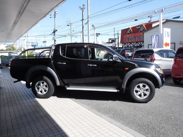 Mitsubishi TRITON 2009-04 9473-3