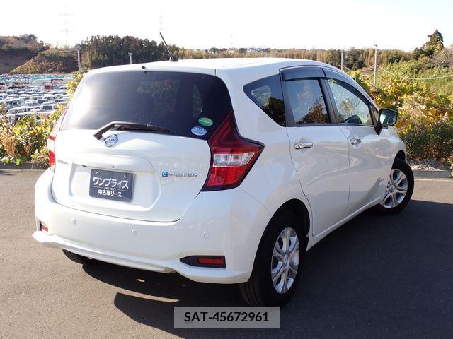Nissan NOTE 2020-11 207812-2