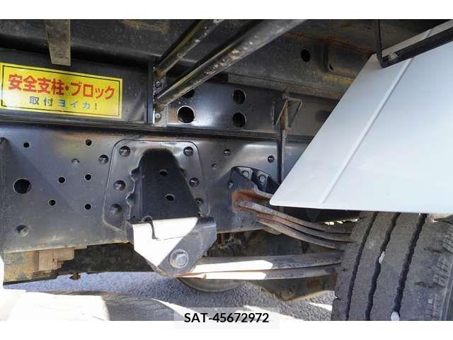 Hino RANGER 2012-11 204653-9