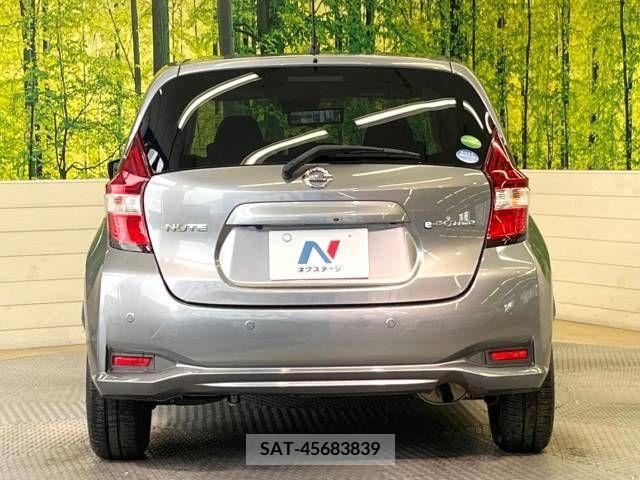 Nissan NOTE 2018-03 384663-15