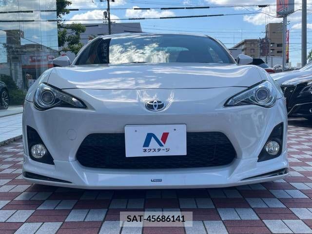 Toyota 86 2015-12 321157-14