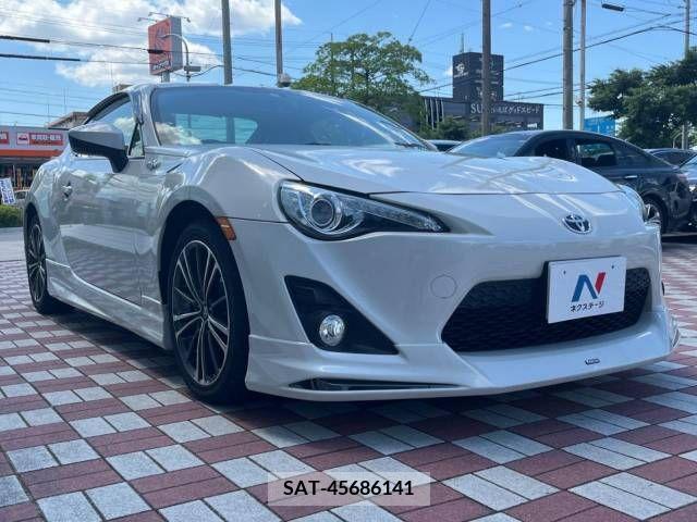 Toyota 86 2015-12 321157-16