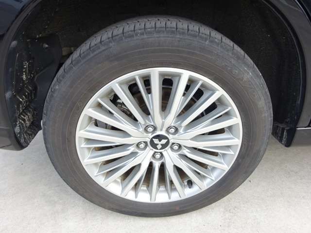 Mitsubishi OUTLANDER PHEV 2019-05 9270-15