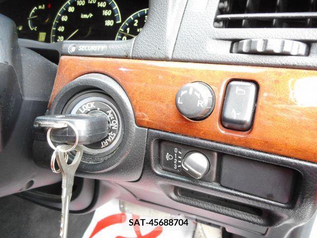 Nissan CIMA 2001-01 264284-17