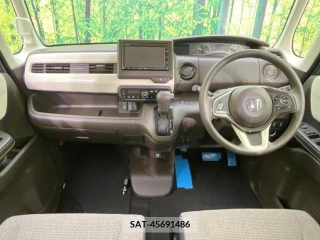 Honda N BOX 2021-08 307345-1