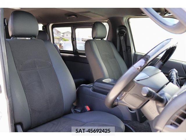 Toyota REGIUSACE VAN 2019-01 283012-16