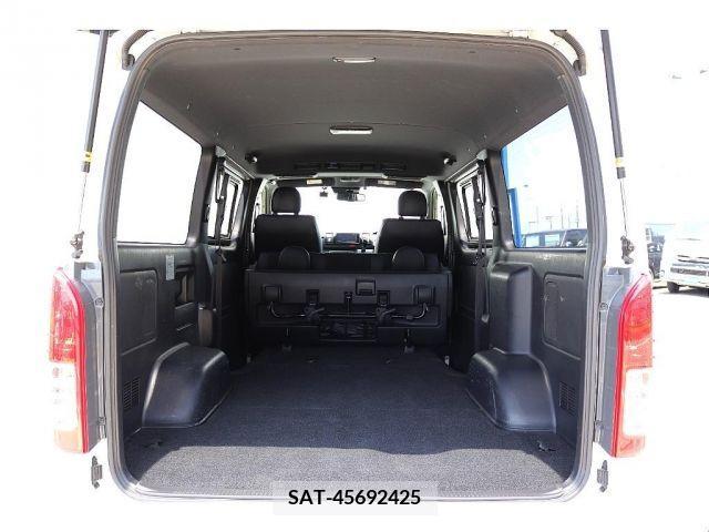 Toyota REGIUSACE VAN 2019-01 283012-19