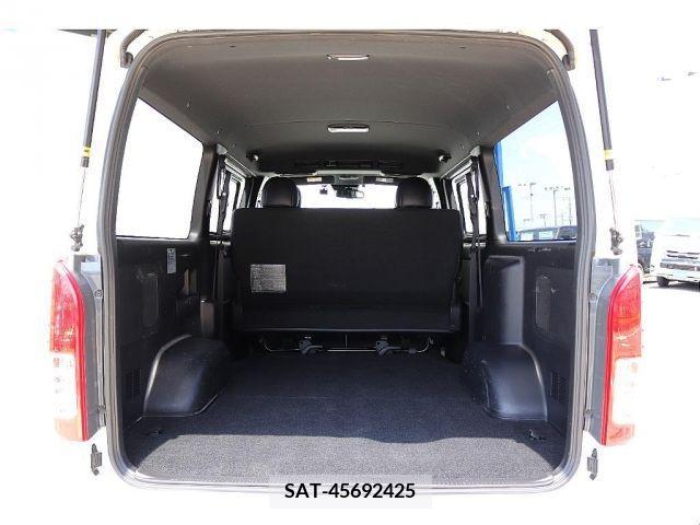 Toyota REGIUSACE VAN 2019-01 283012-2