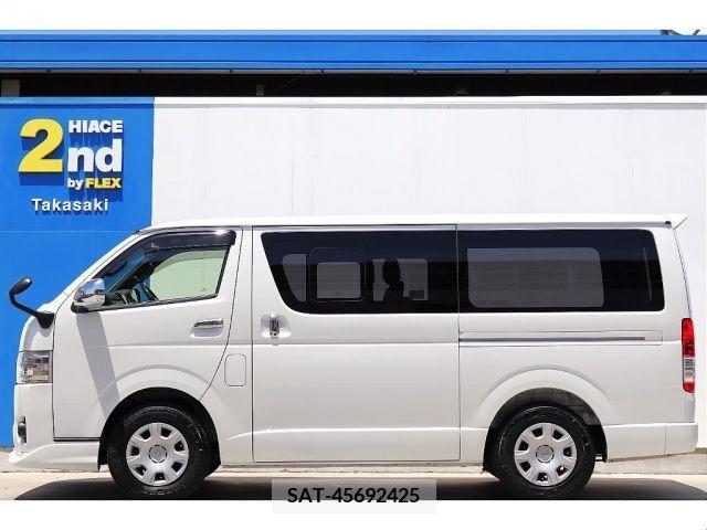 Toyota REGIUSACE VAN 2019-01 283012-7
