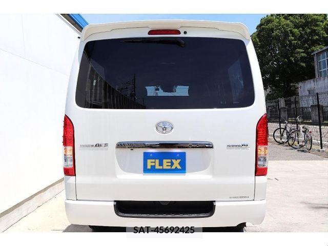 Toyota REGIUSACE VAN 2019-01 283012-5