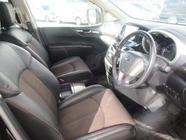 Nissan ELGRAND 2013-01 190005-11