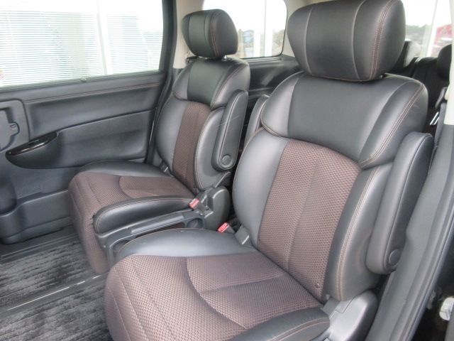 Nissan ELGRAND 2013-01 190005-5