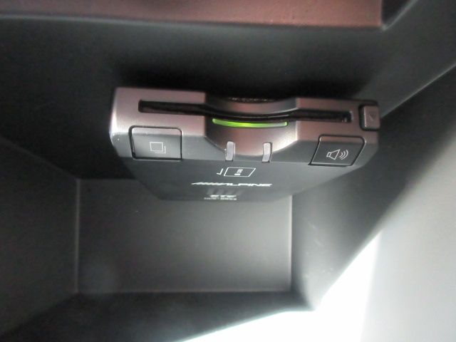 Nissan ELGRAND 2013-01 190005-19