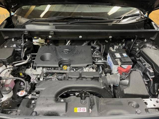 Toyota RAV4 2021-12 181941-17