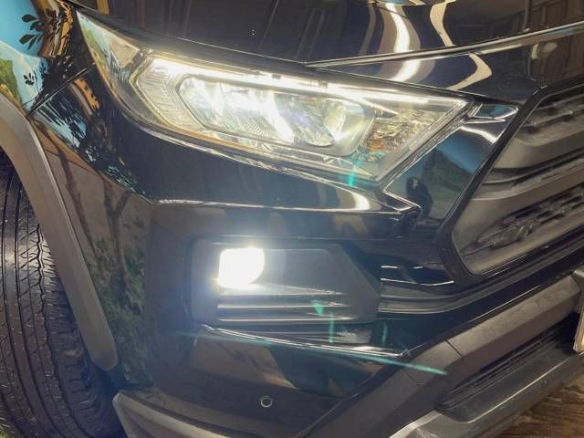 Toyota RAV4 2021-12 181941-11