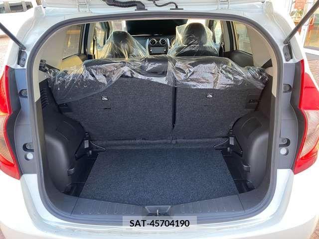 Nissan NOTE 2016-02 210684-17