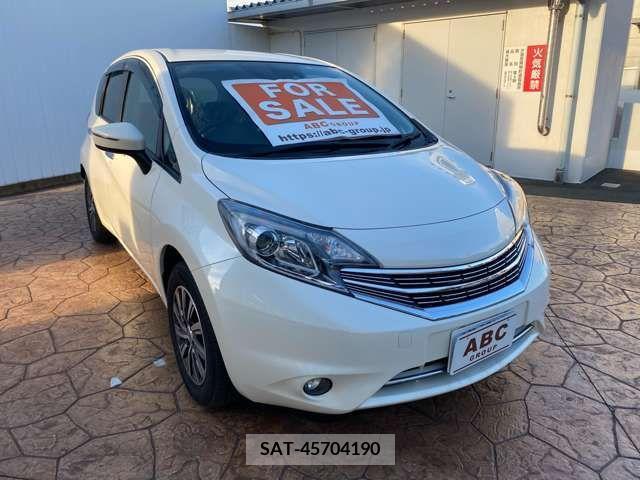 Nissan NOTE 2016-02 210684-11
