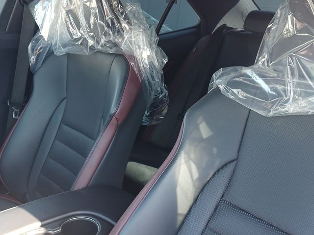 Lexus IS 2017-06 186389-25