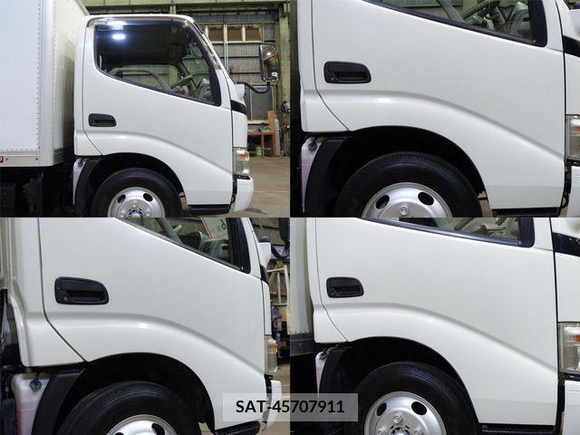 Hino DUTRO 2007-08 205408-2