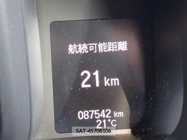 Honda N-VAN 2020-02 372531-12