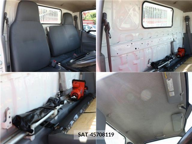 Hino DUTRO 2017-09 342783-9