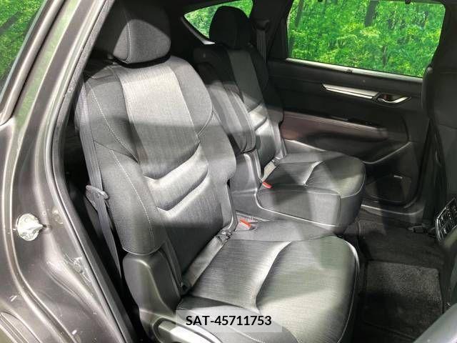 Mazda CX-8 2018-01 216540-10