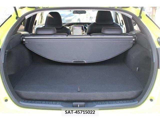 Toyota PRIUS PHV 2018-07 351679-17