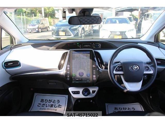 Toyota PRIUS PHV 2018-07 351679-16