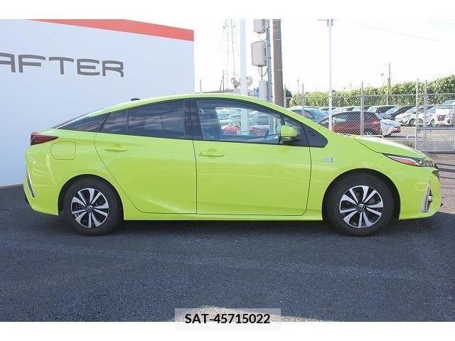 Toyota PRIUS PHV 2018-07 351679-7
