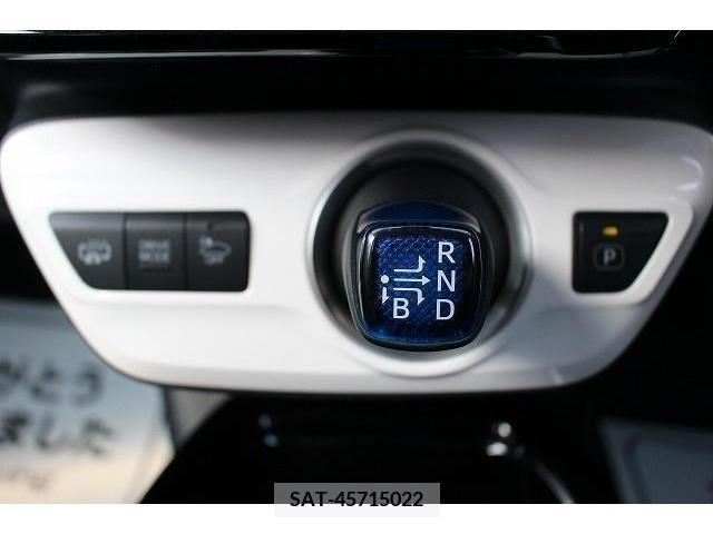 Toyota PRIUS PHV 2018-07 351679-5