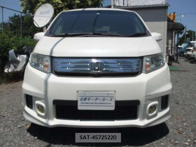 Honda FREED SPIKE 2012-02 377357-1