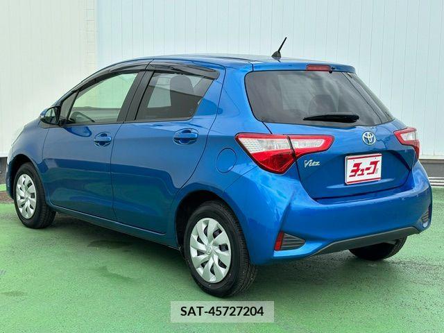 Toyota VITZ 2017-08 379015-9