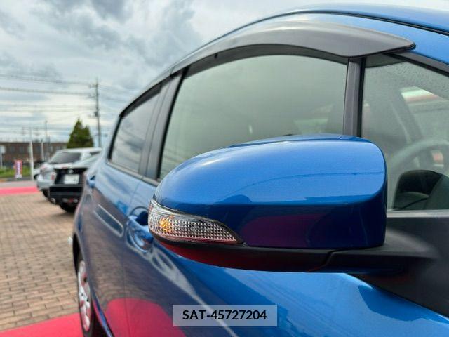 Toyota VITZ 2017-08 379015-23