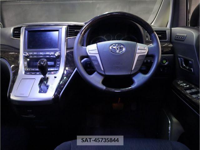 Toyota ALPHARD 2013-03 280405-1