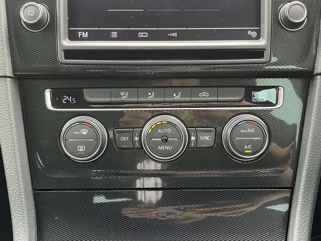 VolksWagen GOLF GTE 2016-01 8132-17