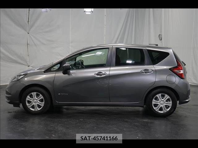 Nissan NOTE 2019-02 255916-14