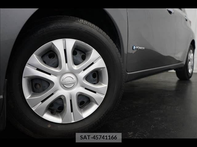 Nissan NOTE 2019-02 255916-3