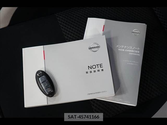 Nissan NOTE 2019-02 255916-7