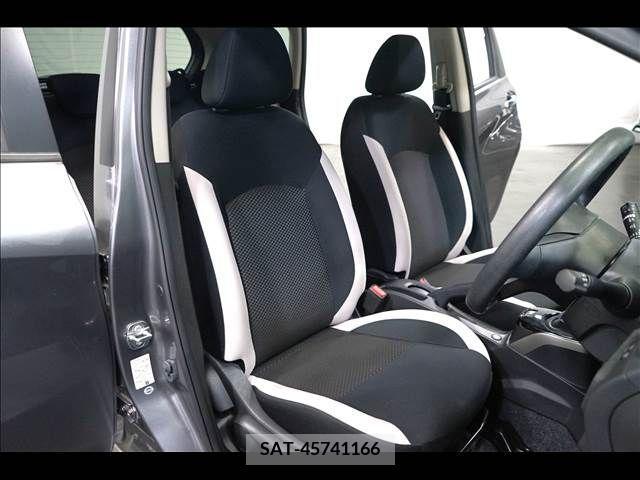 Nissan NOTE 2019-02 255916-16