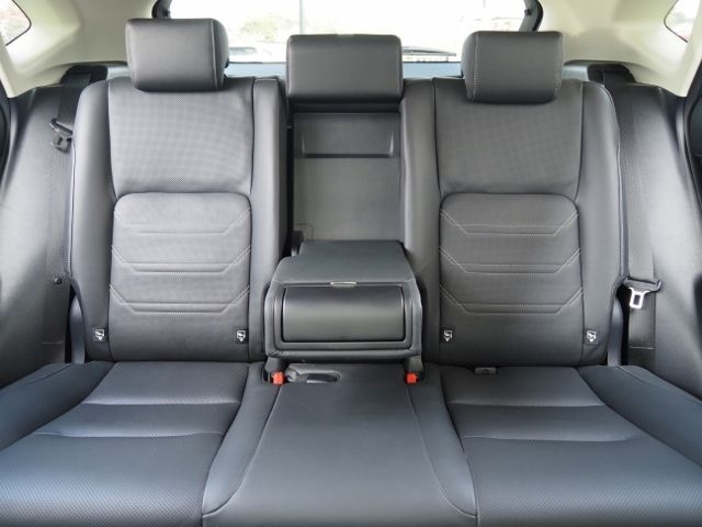 Lexus NX 2021-01 25402-12