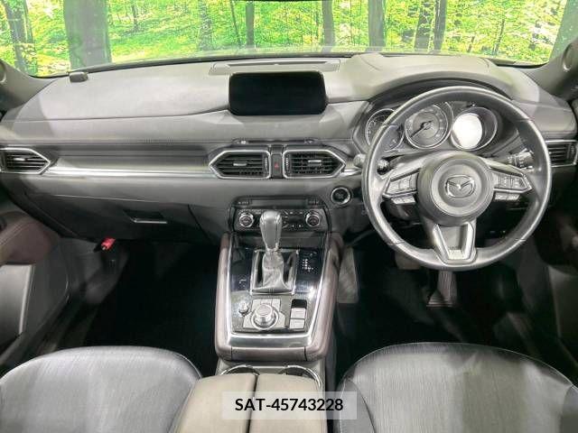 Mazda CX-8 2018-09 358810-1