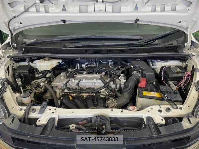 Toyota NOAH 2018-06 279462-19
