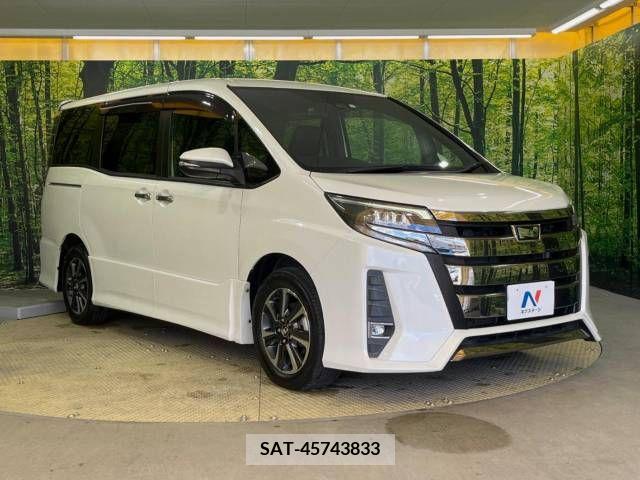 Toyota NOAH 2018-06 279462-17